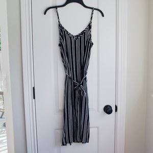 Who To Wear B/W Striped Slip Dress